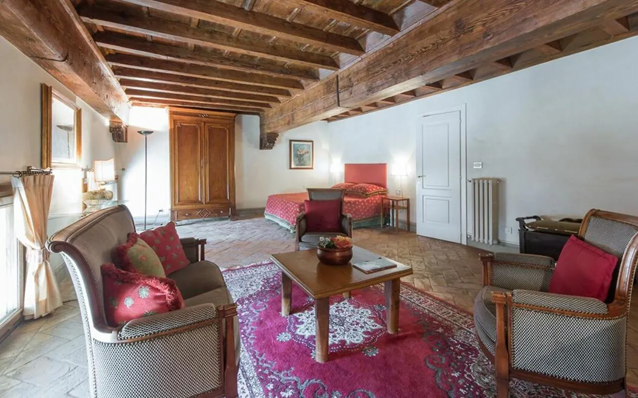 Apartment Duomo Vigna Nuova By Halldis Florenz Italien